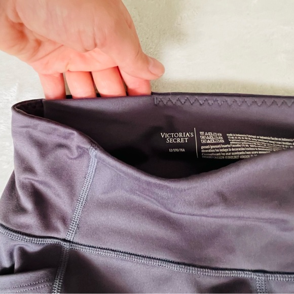 Victoria’s Secret Sexy Legging - Picture 3 of 6